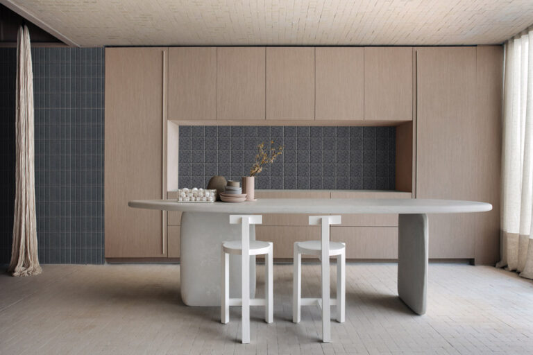 CARBON-5X15_CARBON-DINKA-768x512