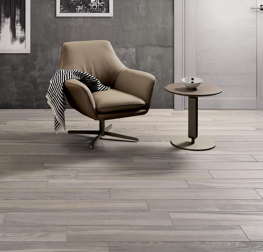 Gres-porcellanato-effetto-legno_Essential_Fumé-15x90-1