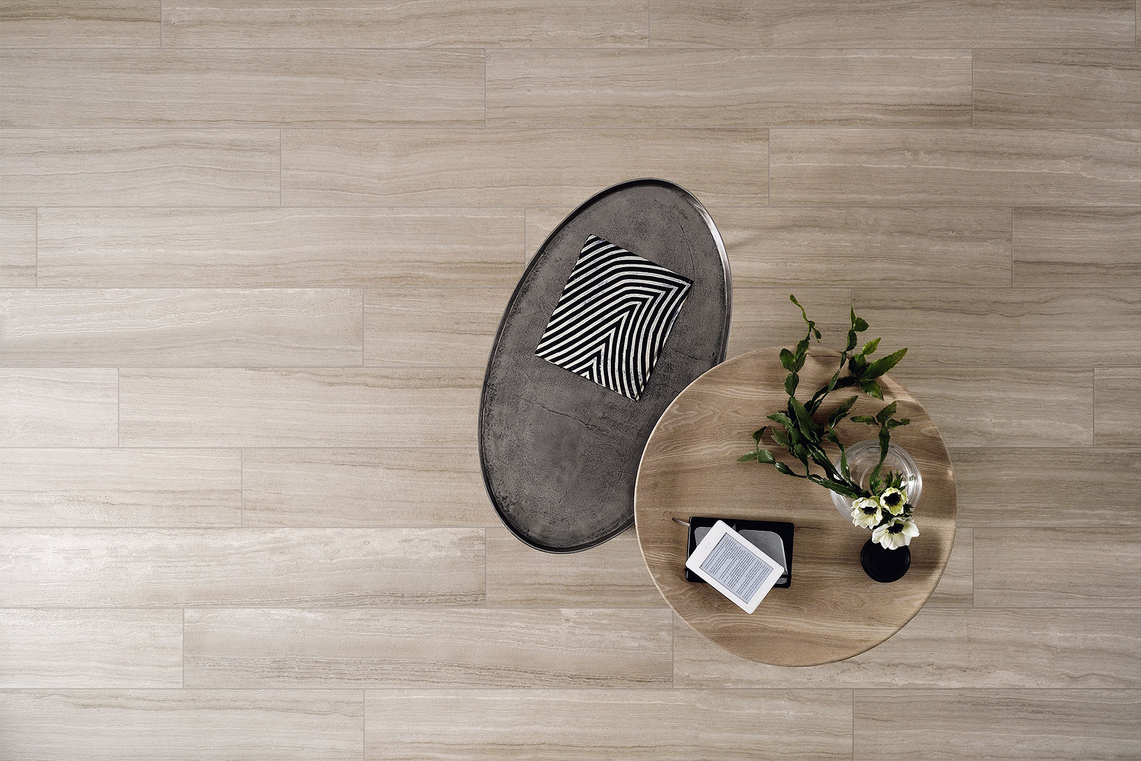 pavimenti-per-interni_Ceramiche-Coem_Flow_Greige-20x120-2 (1)
