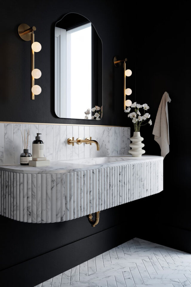 self-style_puro_carrara-6x25-volte-125x25-silk_bagno-640x961