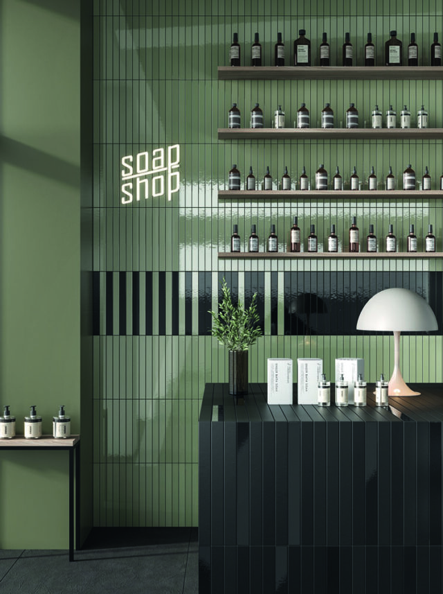 self-style_twiggy_kajal-lux-matt_oliva-lux_shop-640x857